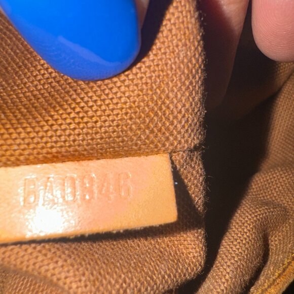 Authentic Louis Vuitton Monogram Alma - Picture 5 of 5